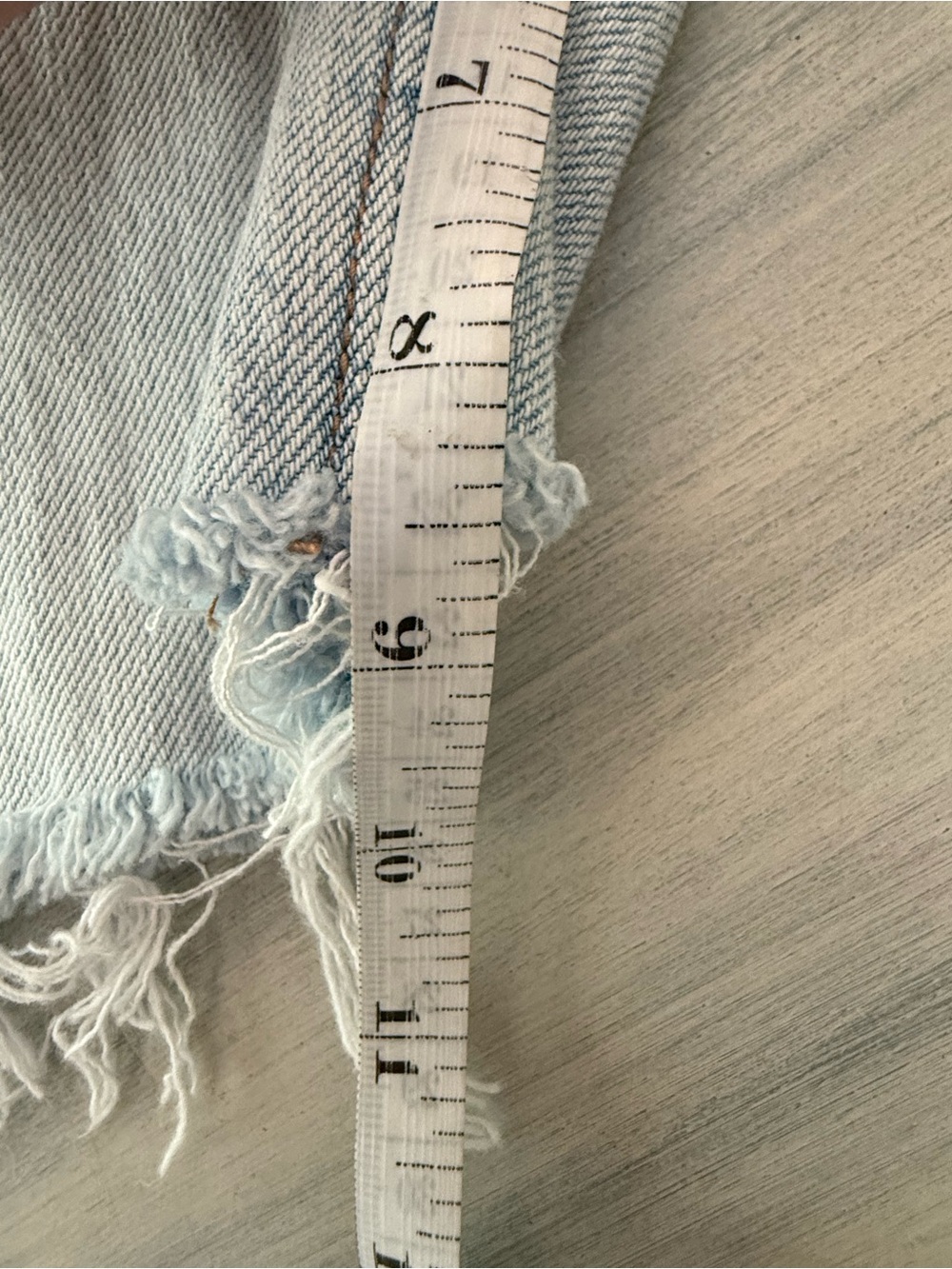American Eagle Jorts Denim Bermuda Shorts Distressed Size 4 - Picture 6 of 7